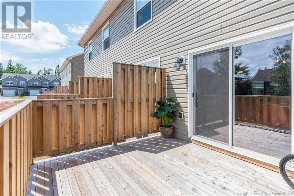 16 Rochefort Street
