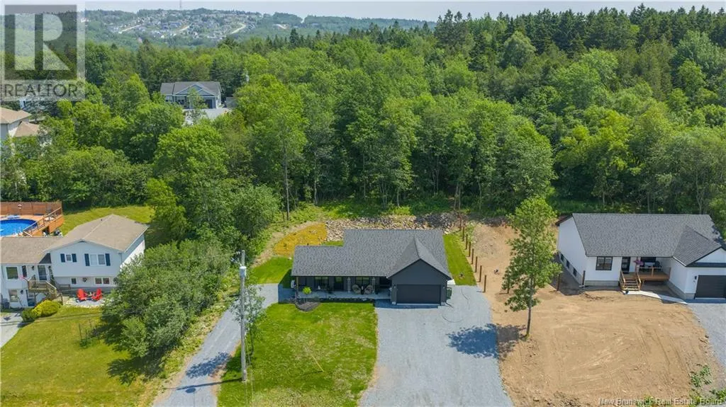 11 Sheraton Avenue