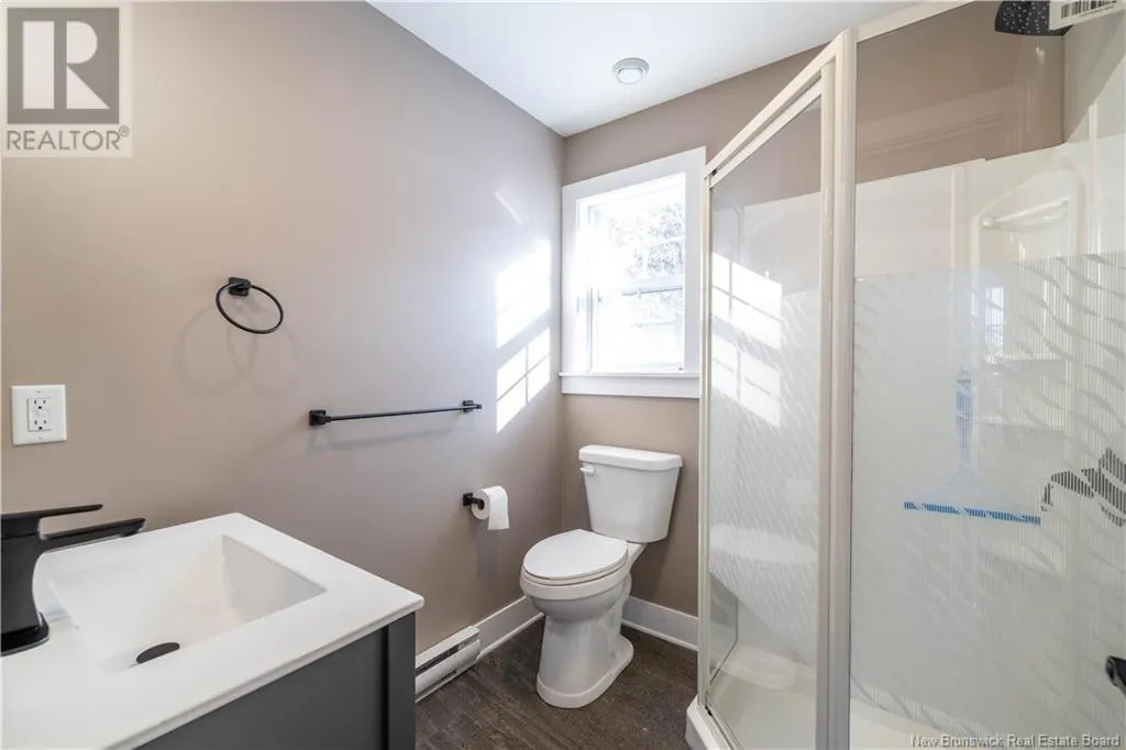 11 Sheraton Avenue