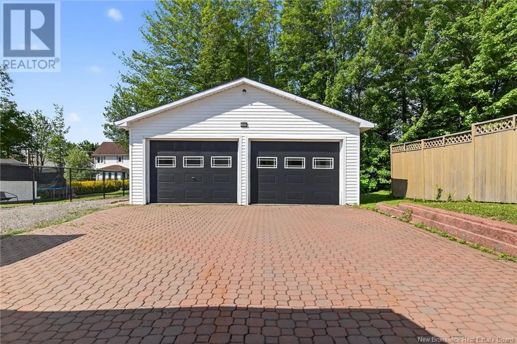 184 Pascal Avenue