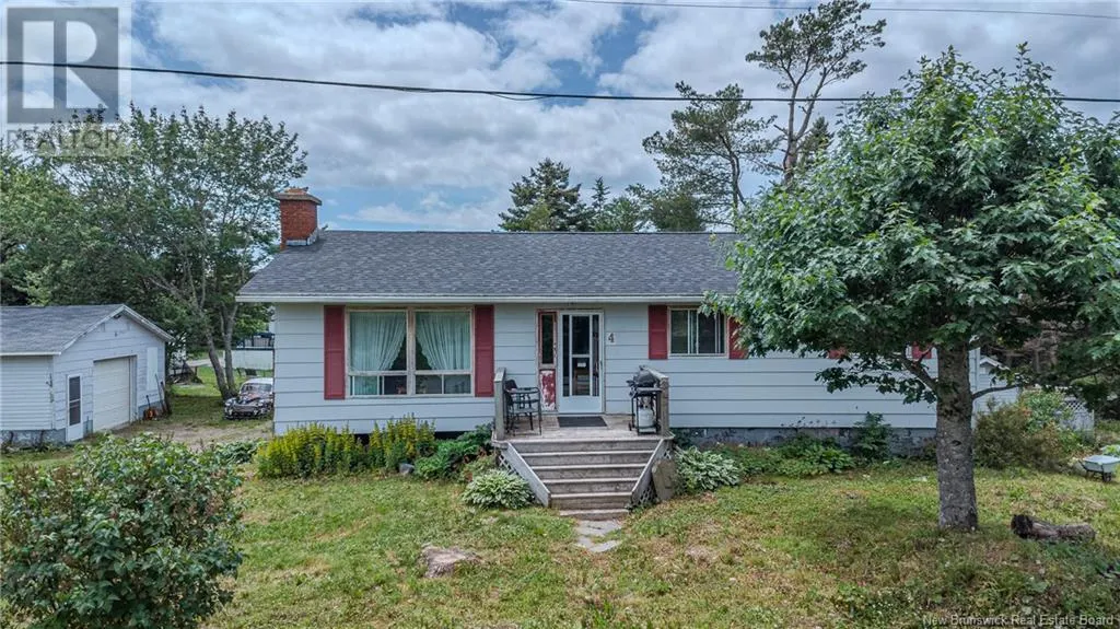 4 Gautreau Road