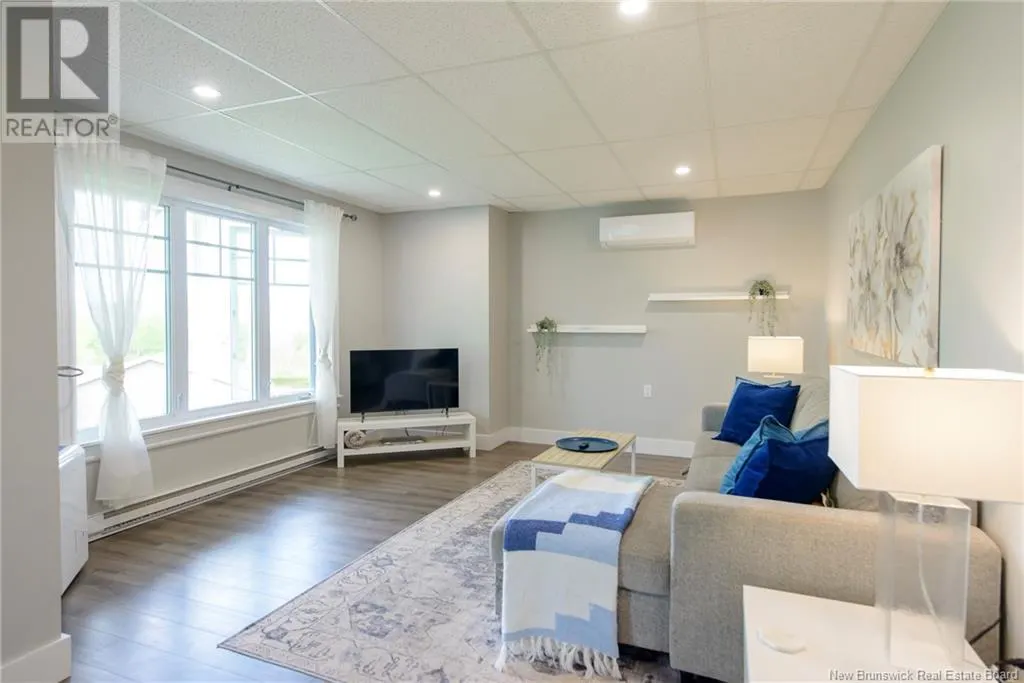 23 Myles Terrace