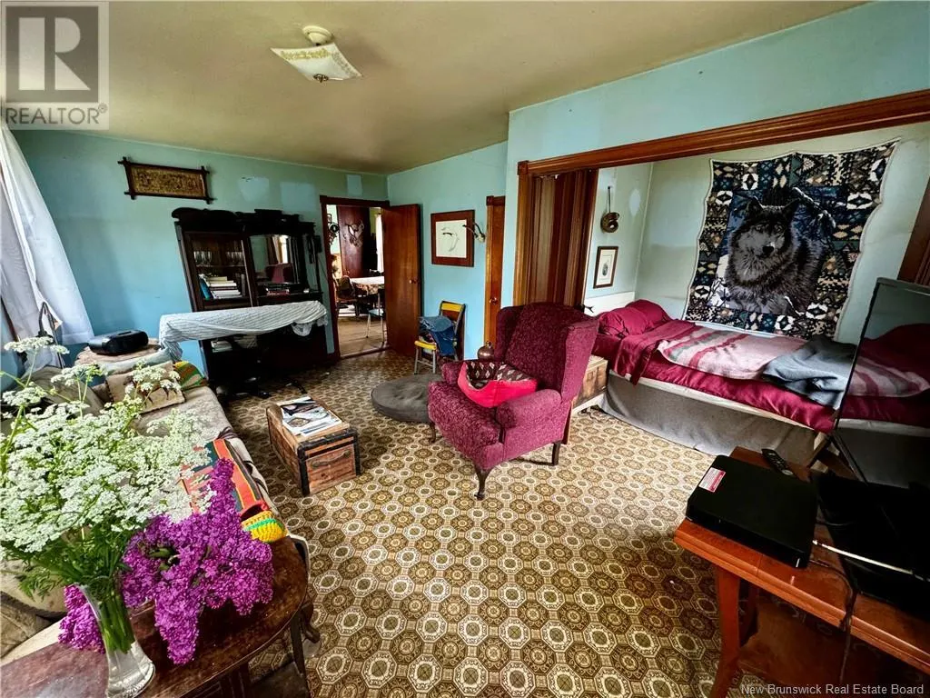 76 Hill Road