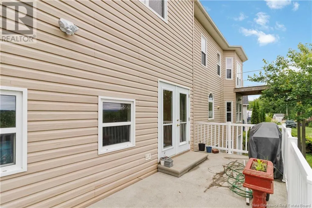 27 McAndrew Street