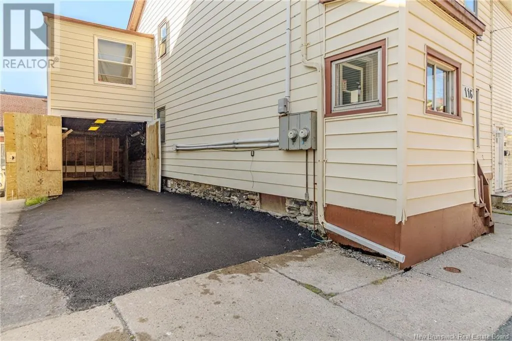 116 Carleton Street