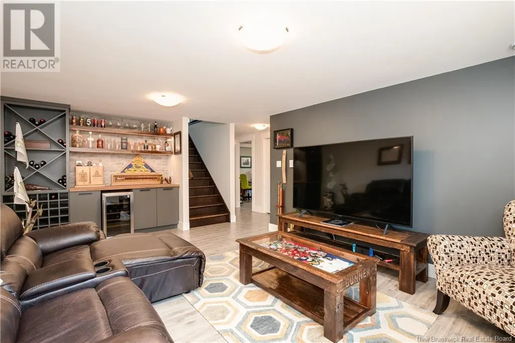 163 Falcon Drive