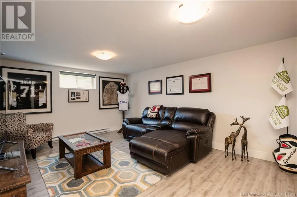 163 Falcon Drive