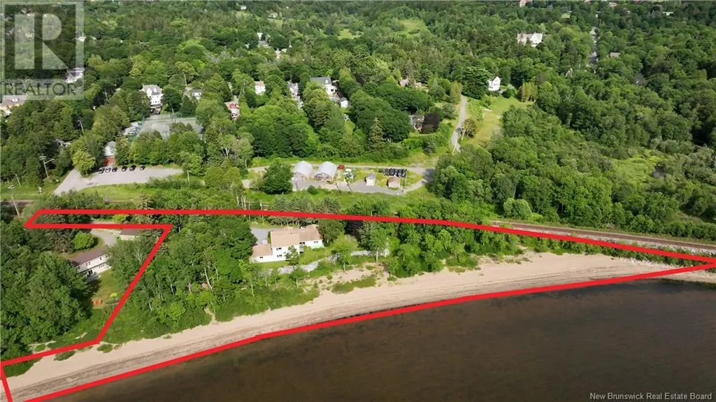 8 Tennis Court Road