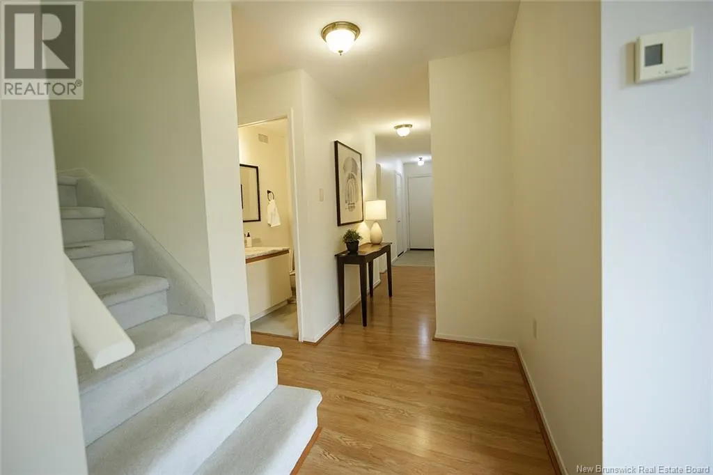 8 Tennis Court Road