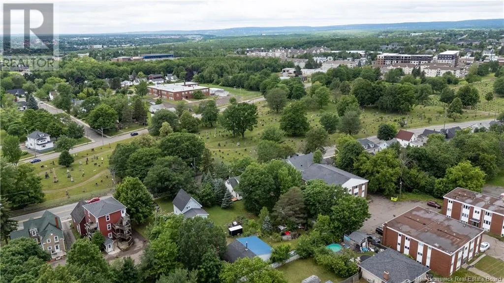 125 Elmwood Drive