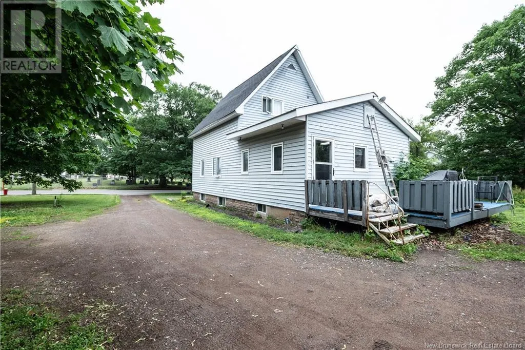 125 Elmwood Drive