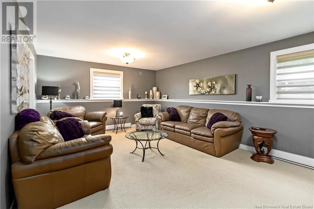 12 Harris Drive