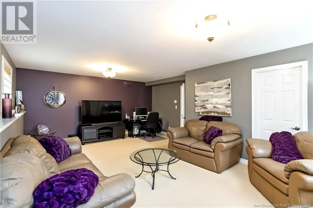 12 Harris Drive