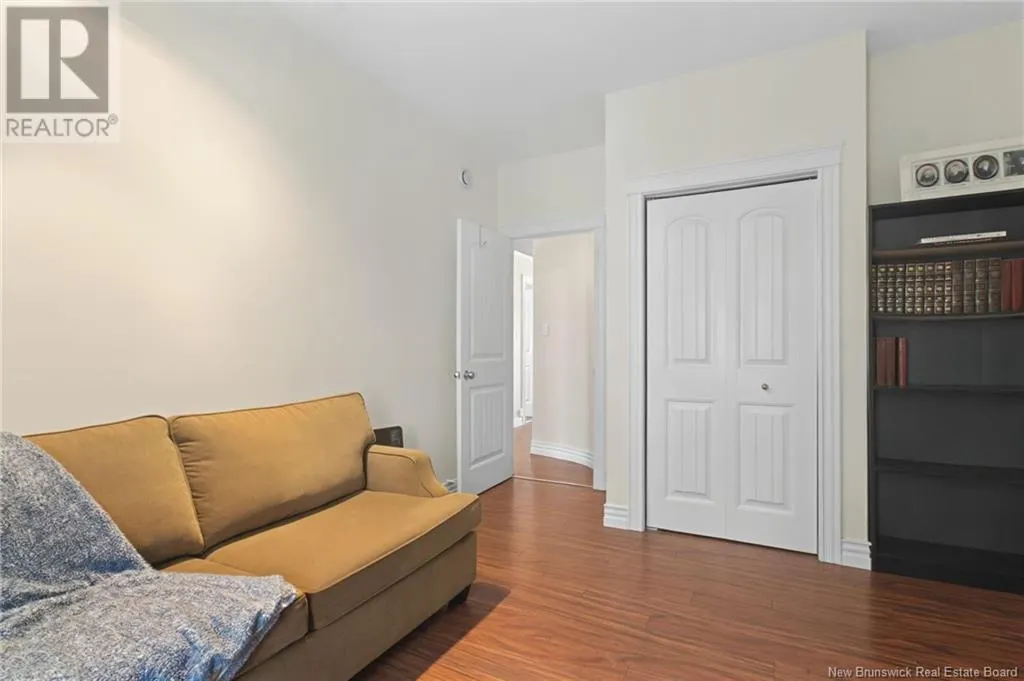 94 Newton Unit# B