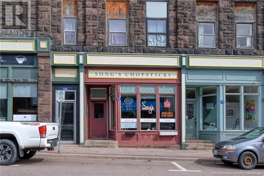 12 Bridge Street