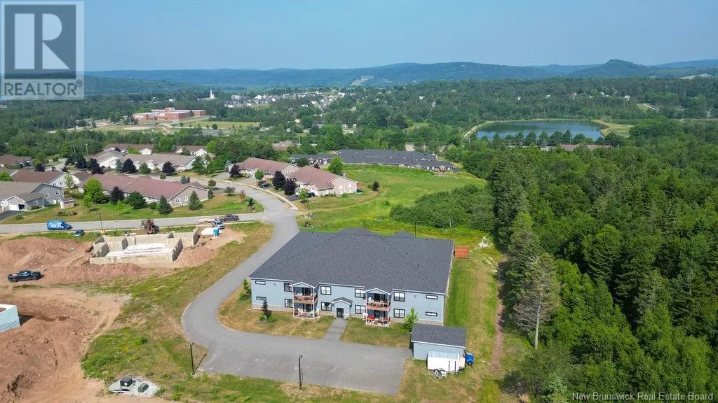 79 Mapleview Unit# 206