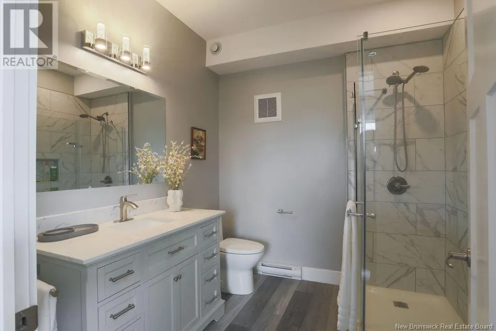 79 Mapleview Unit# 206
