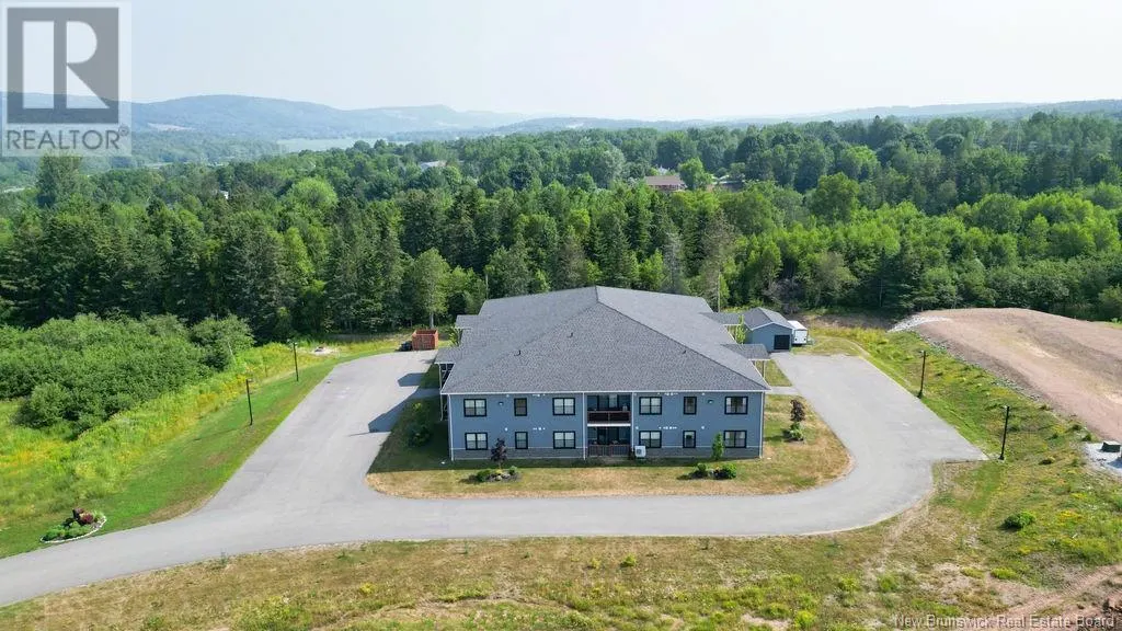 79 Mapleview Unit# 206