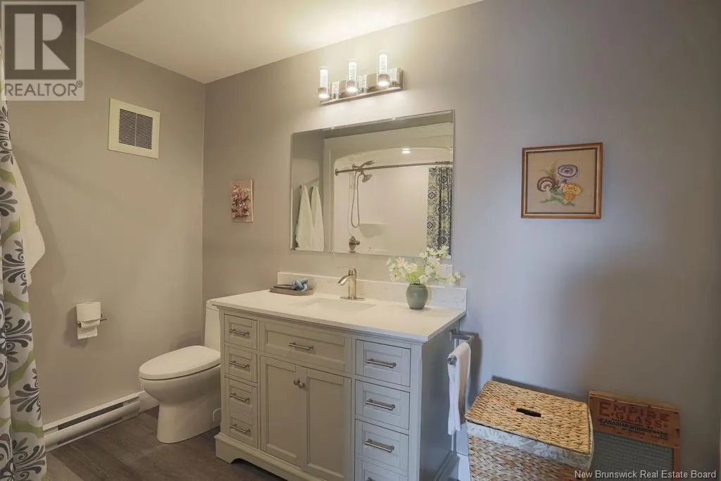 79 Mapleview Unit# 206