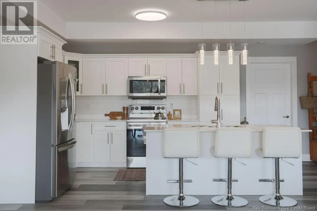 79 Mapleview Unit# 206