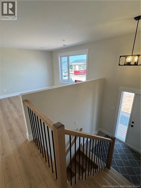 275 MacCoun Street