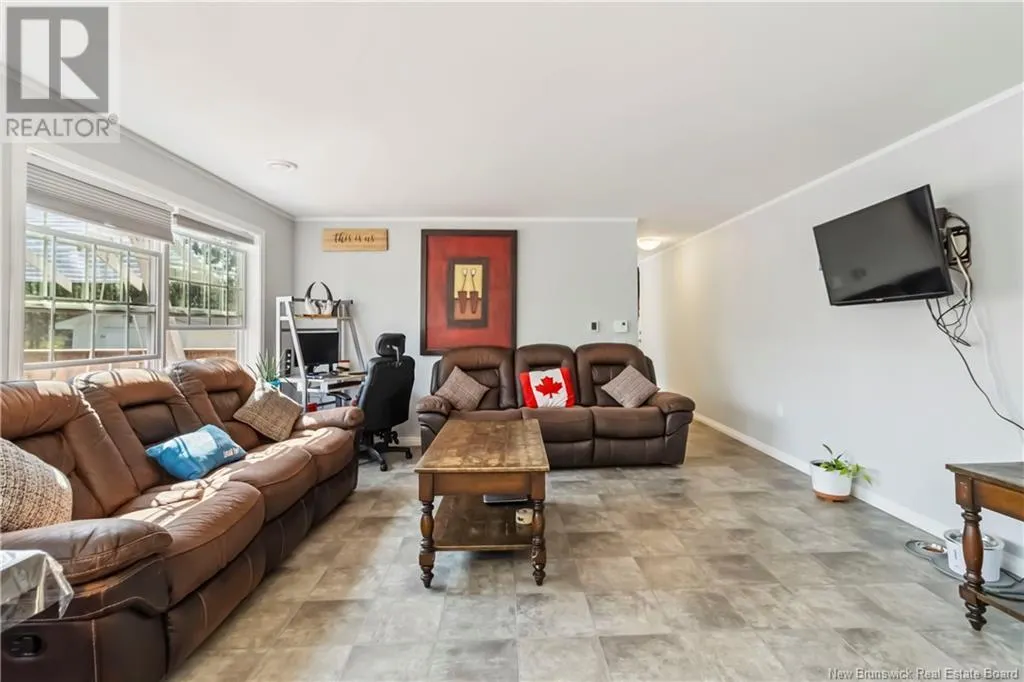 65 Ulysse Drive