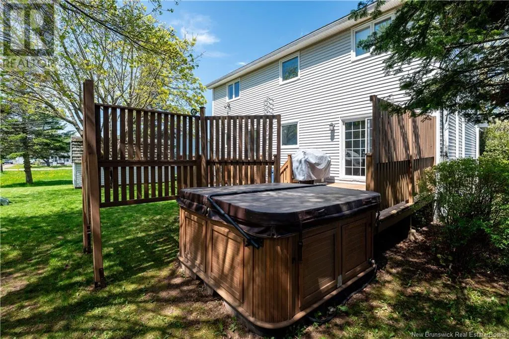 272 Gaspe Street