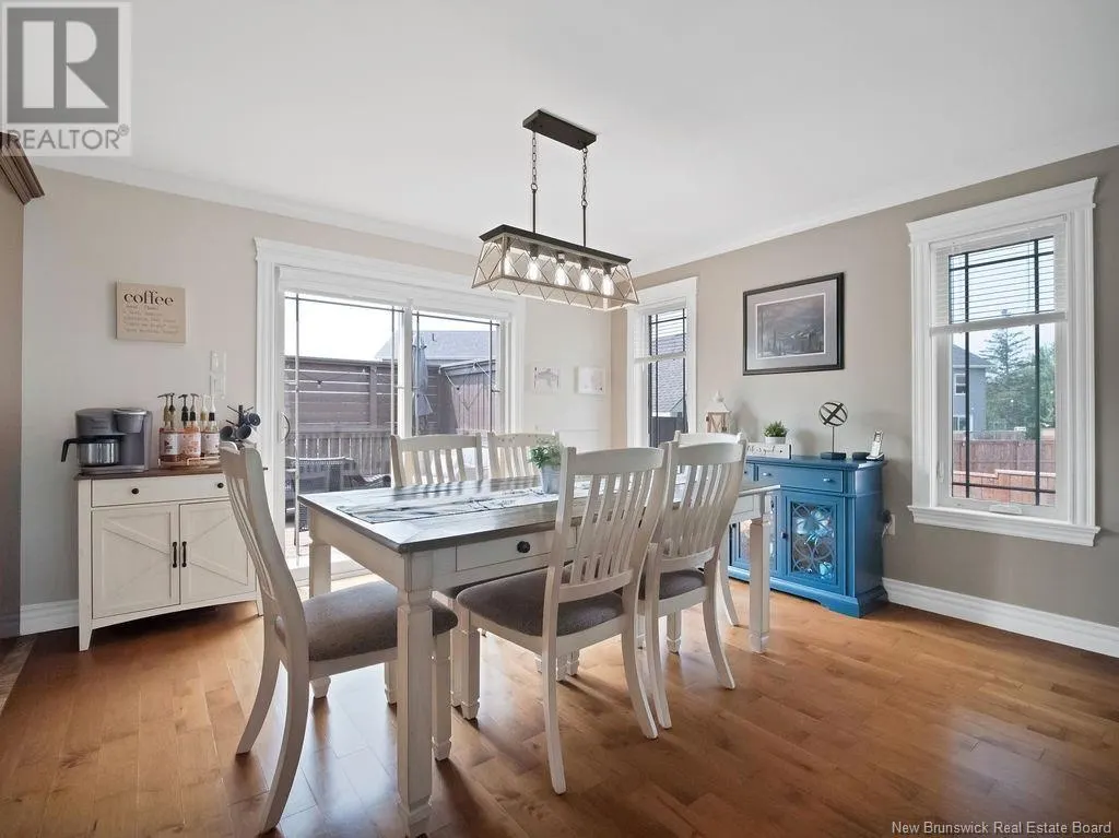 75 Shiajan Crescent