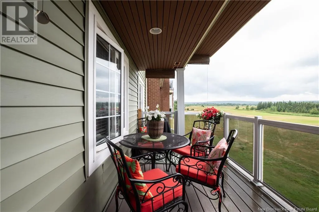 163 Royal Oaks Boulevard Unit# 208