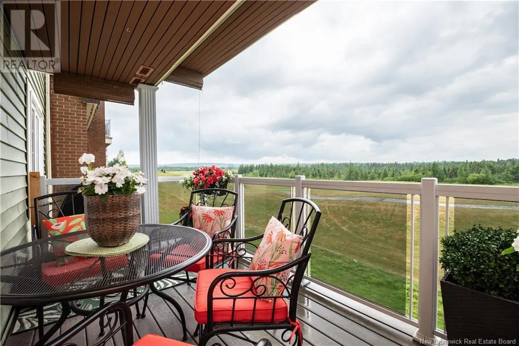 163 Royal Oaks Boulevard Unit# 208