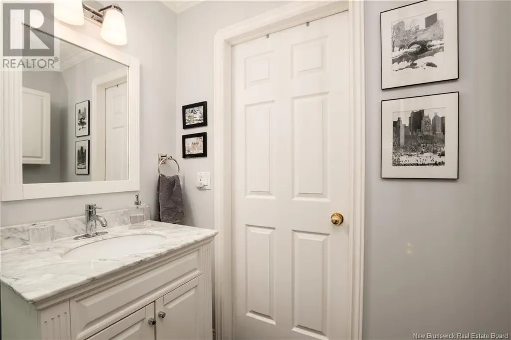 163 Royal Oaks Boulevard Unit# 208