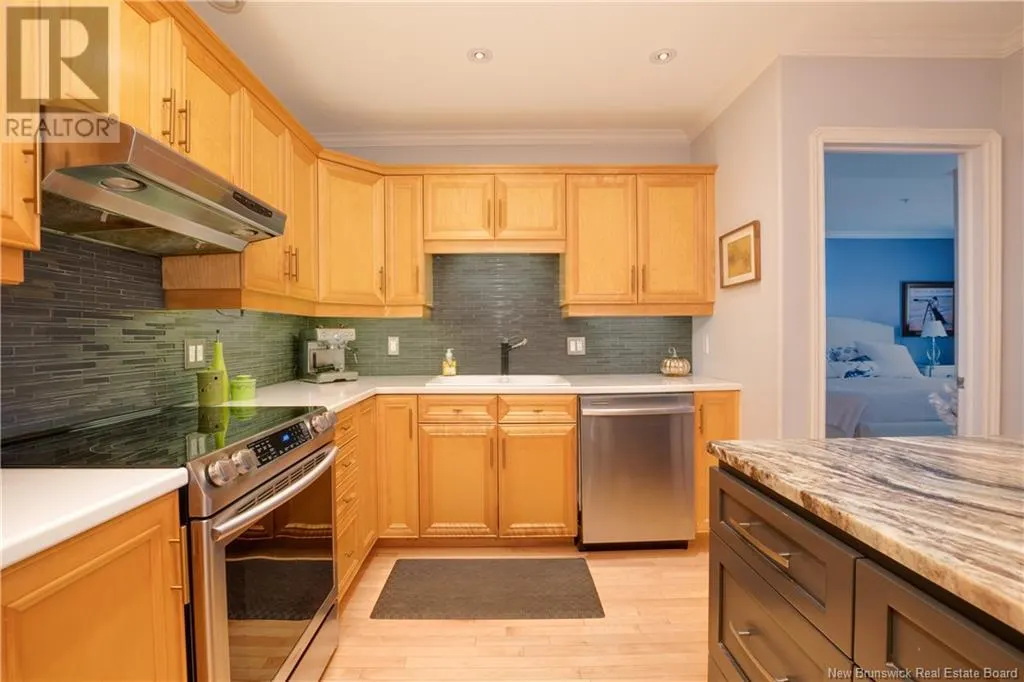 163 Royal Oaks Boulevard Unit# 208