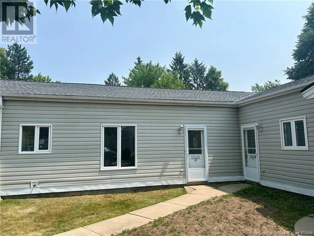 331 McLaughlin Drive Unit# 10