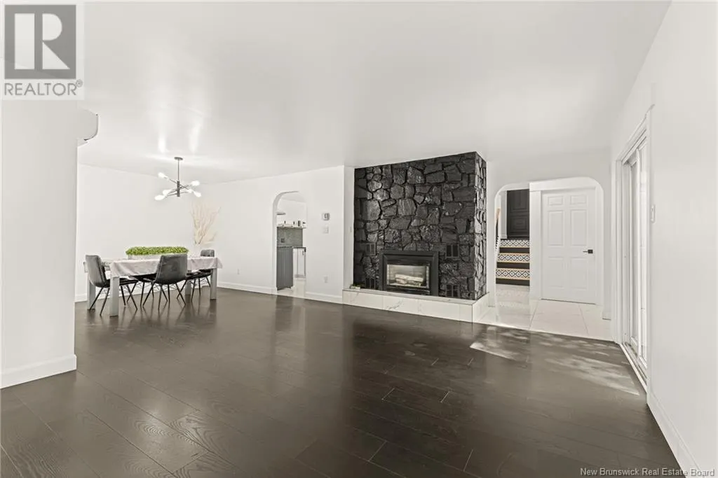 55 Sunshine Drive