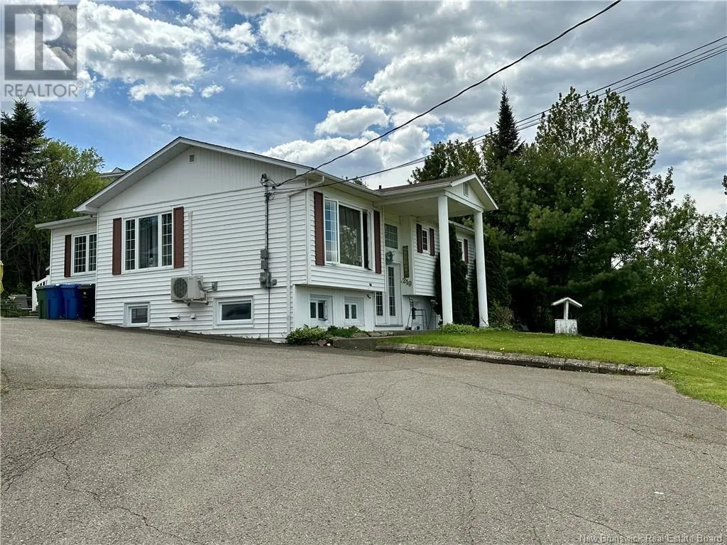 219 Victoria Street