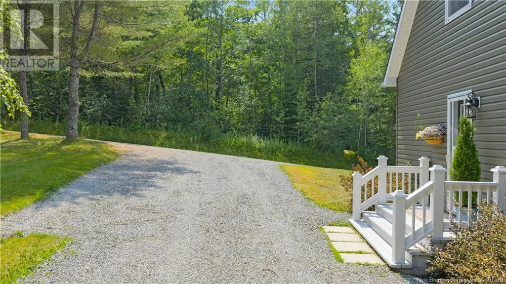 35 McGeachy Lane