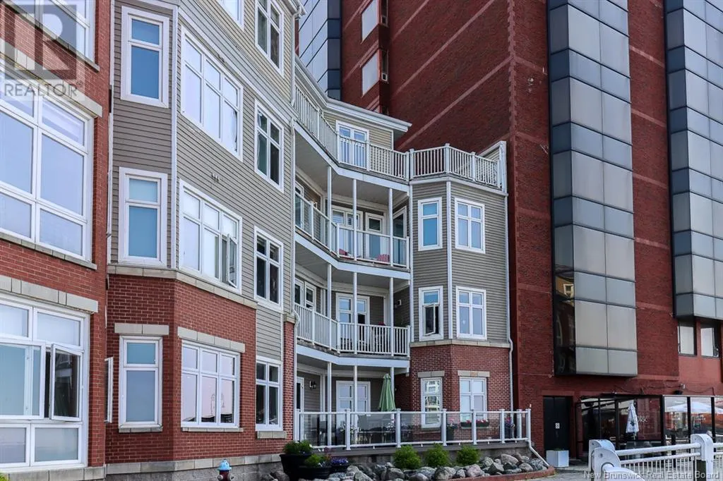 65 Smythe Unit# 303
