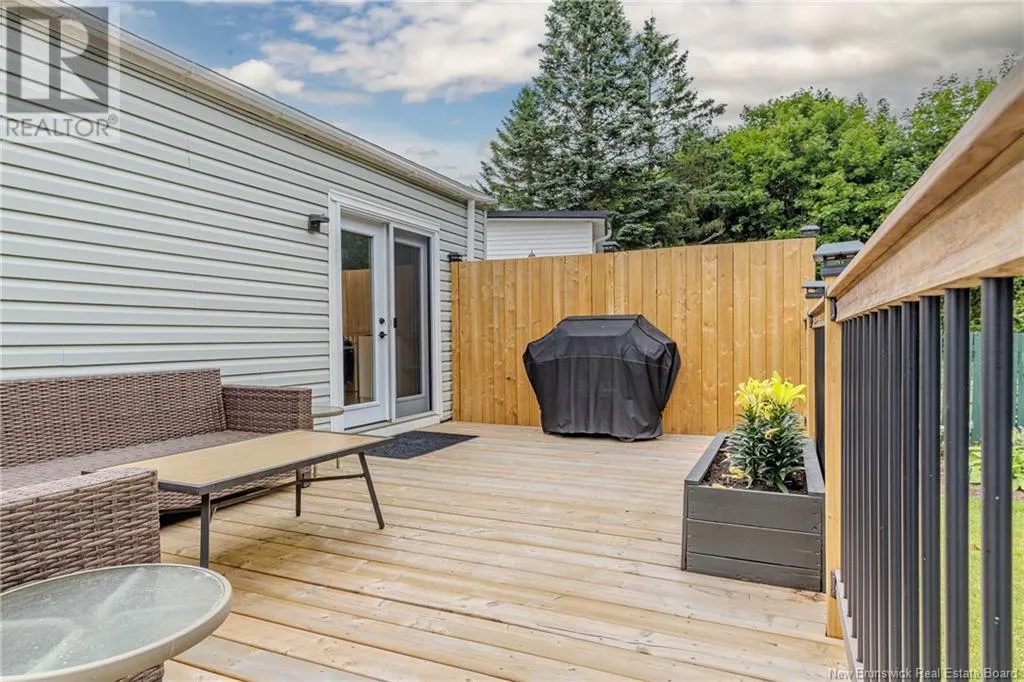 10 Pugsley Avenue