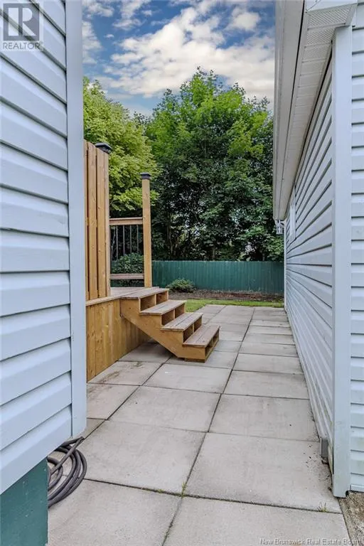 10 Pugsley Avenue