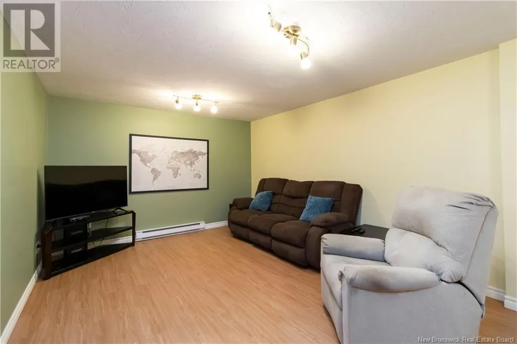 19 Firmin Crescent