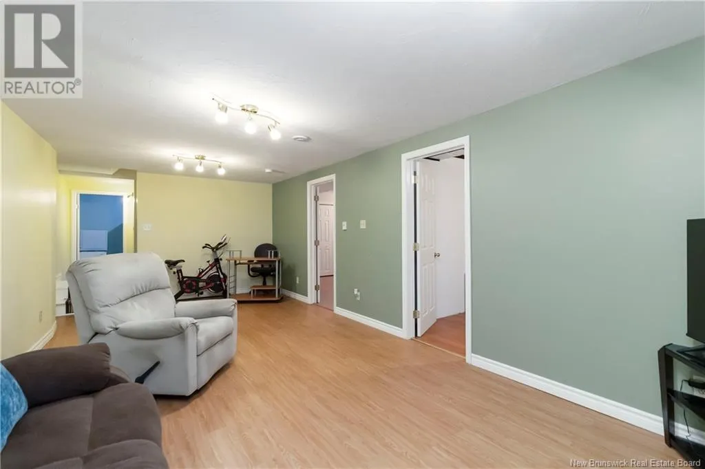 19 Firmin Crescent