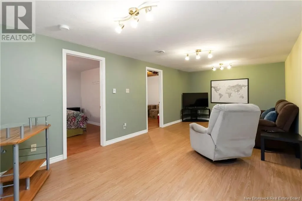 19 Firmin Crescent