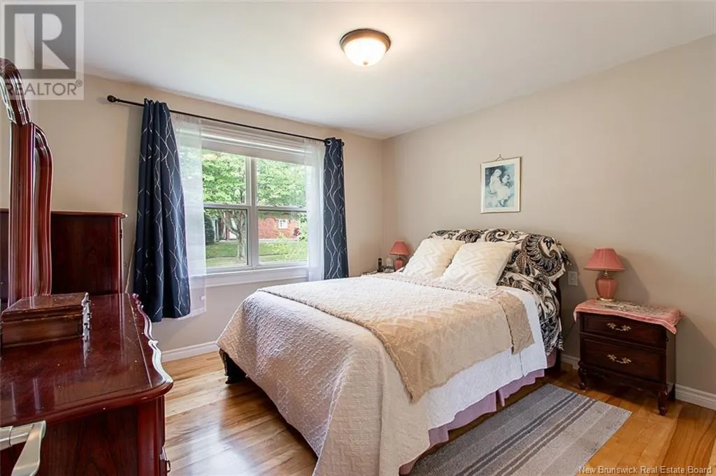 95 Coronation Drive