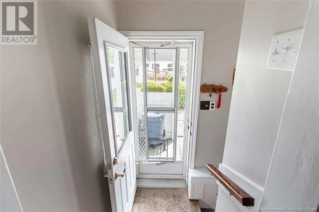 95 Coronation Drive