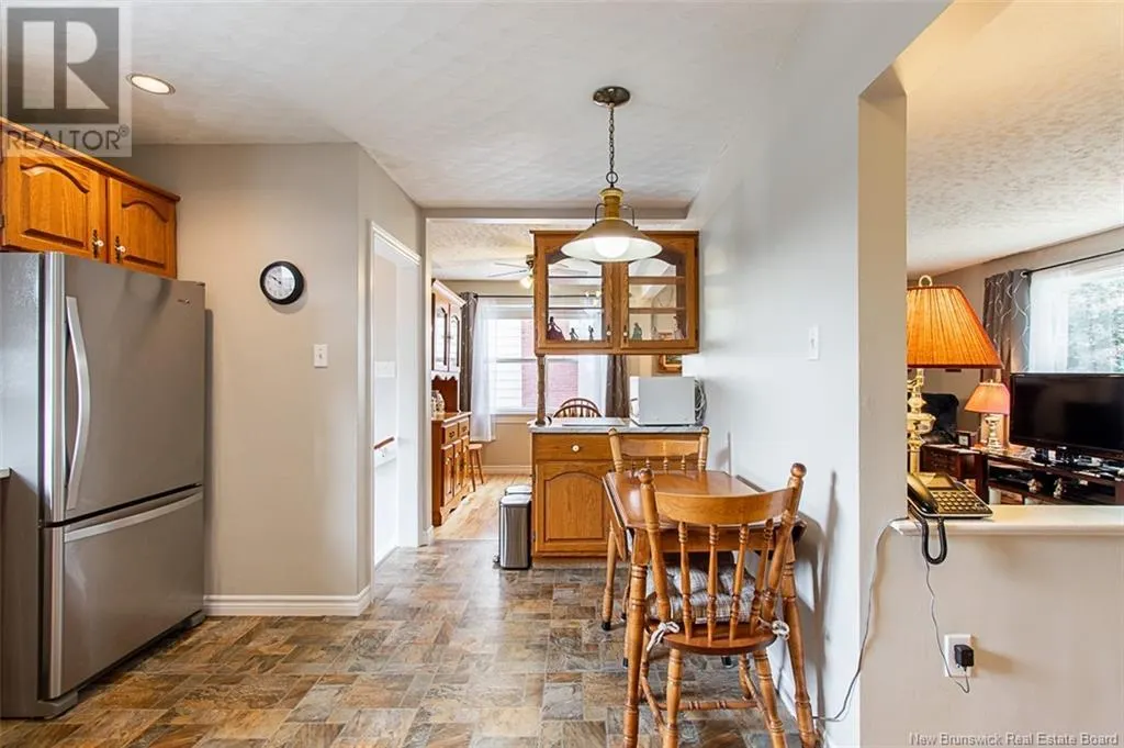 95 Coronation Drive