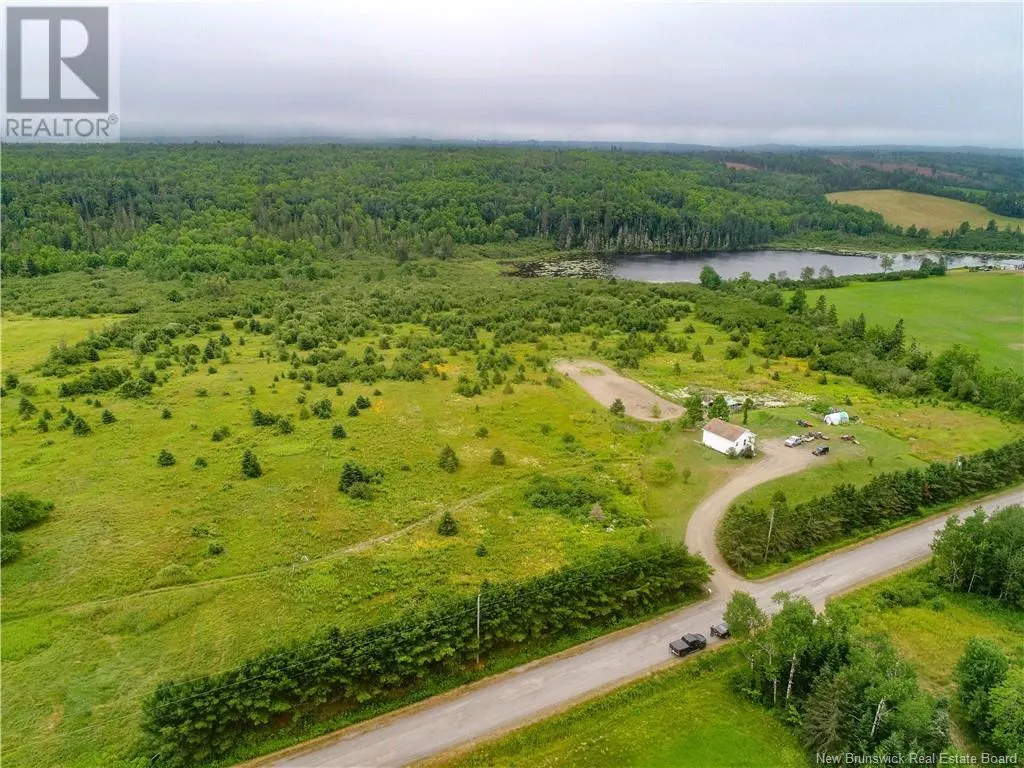 40 Devine Rd W