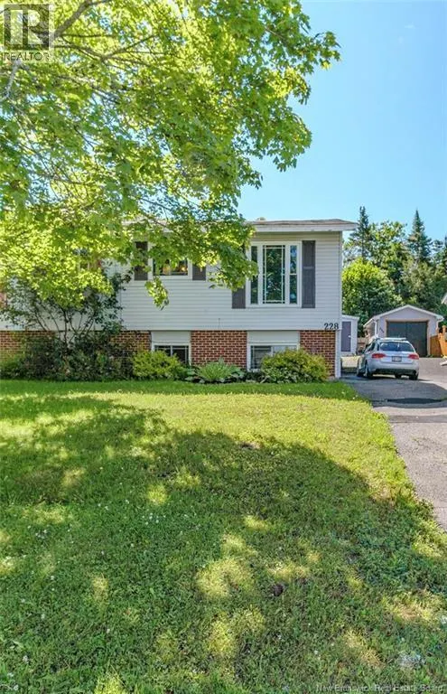 228 Boyaner Crescent