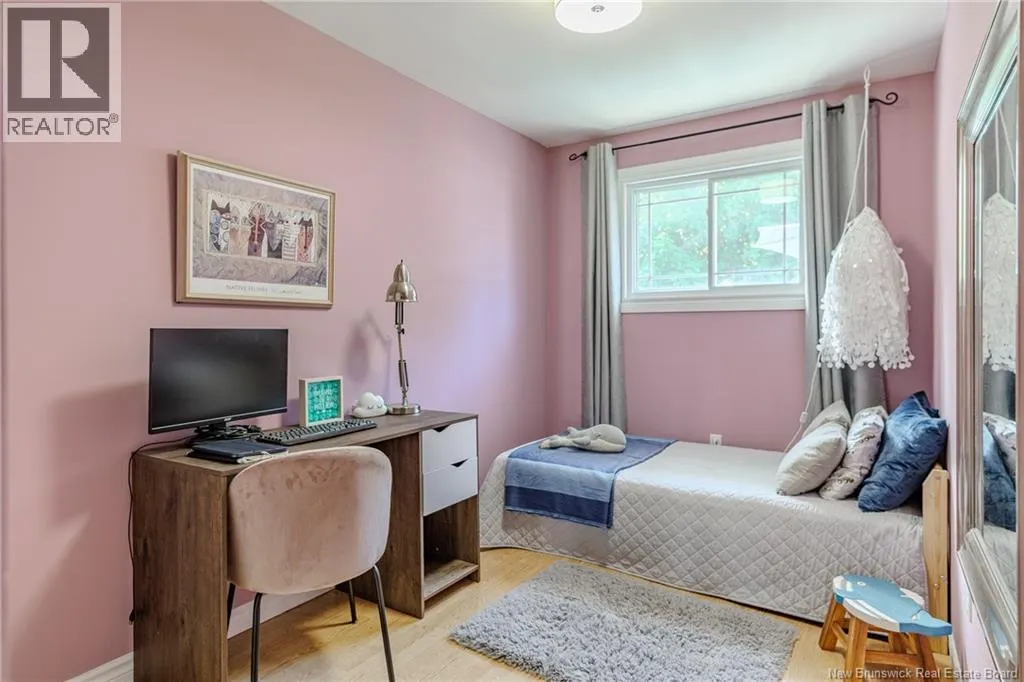 228 Boyaner Crescent