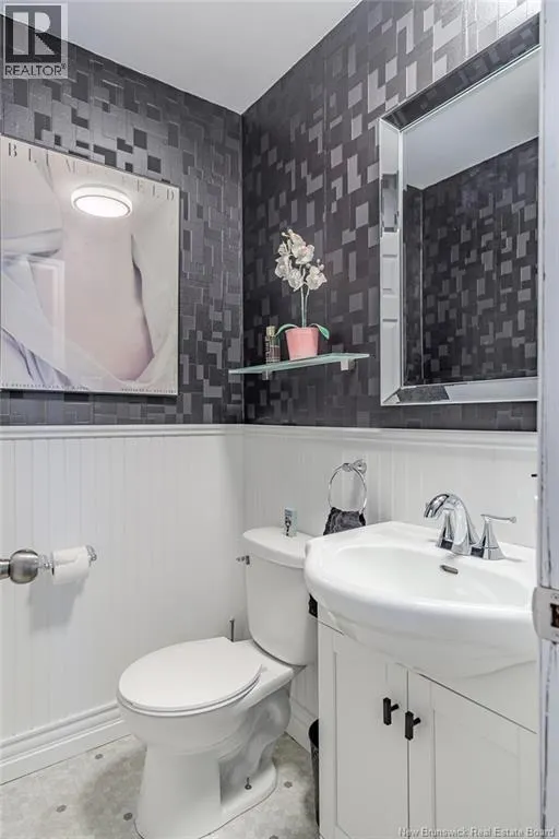 228 Boyaner Crescent