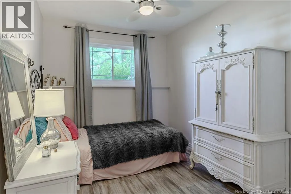 228 Boyaner Crescent